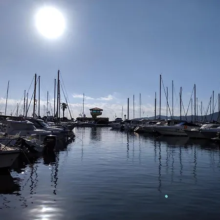 Moderne Proche Centre Parking * Le Lavandou